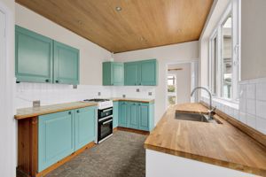 Photo 10- click for photo gallery